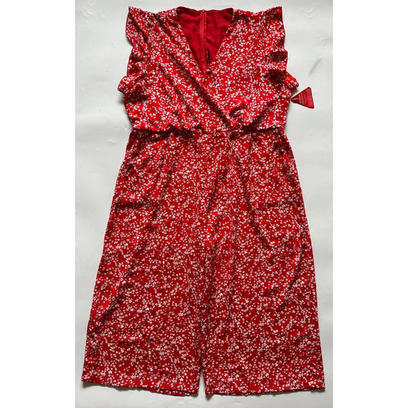 AX Paris Pants - AX Paris Red Ditsy Cropped Playsuit Size 24 Waist 44"